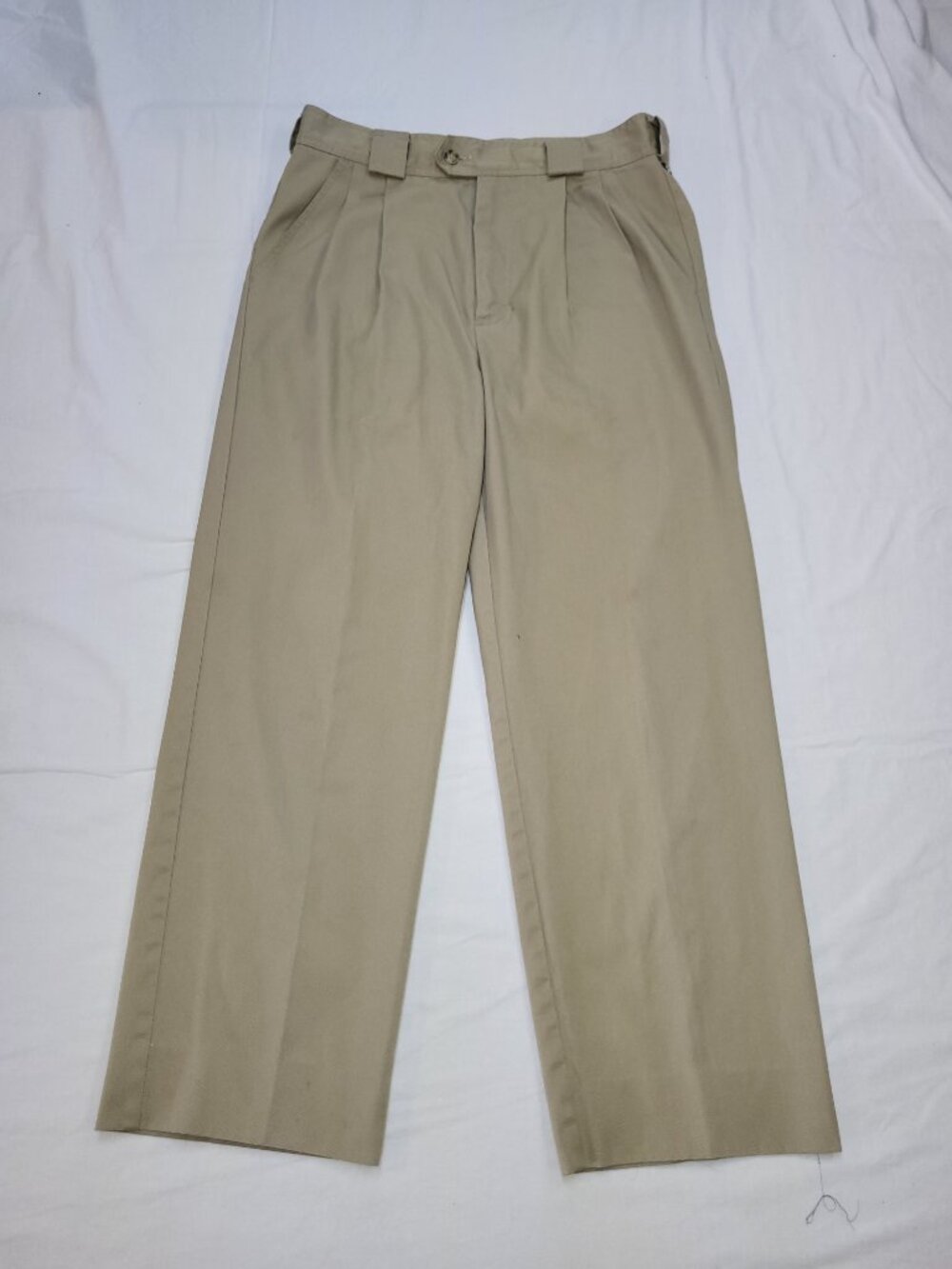 Vintage Tilley Endurables Tan Khaki Pleated Travel Pants Made In Canada Size 33 - Picture 2 of 11
